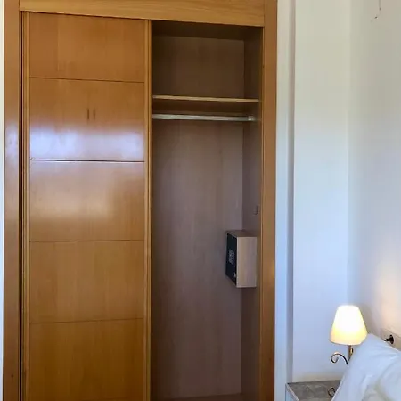 Ellie's Hus 2